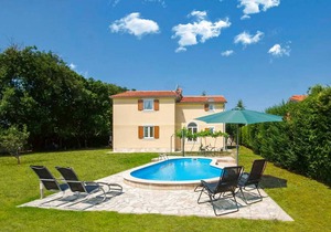 200 m² House ∙ 3 bedrooms ∙ 6 guests
