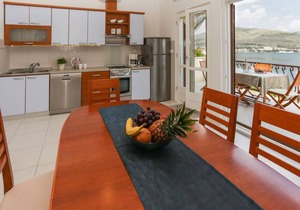 200 m² House ∙ 4 bedrooms ∙ 10 guests
