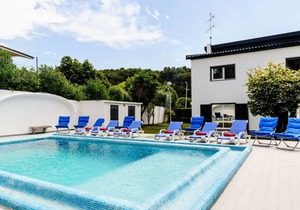 200 m² Villa ∙ 5 bedrooms ∙ 11 guests