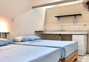209 - Double Occupancy Studio, 2nd Floor