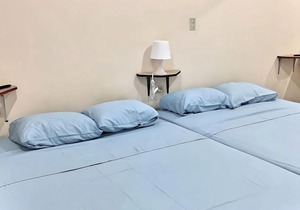 209 - Double Occupancy Studio, 2nd Floor