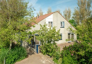 220 m² Villa ∙ 5 bedrooms ∙ 10 guests