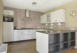 221 m² Bungalow ∙ 8 bedrooms ∙ 16 guests