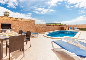 230 m² House ∙ 4 bedrooms ∙ 10 guests