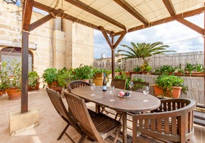 230 m² House ∙ 4 bedrooms ∙ 10 guests