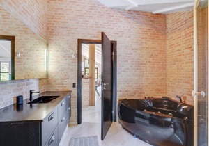 235 m² House ∙ 5 bedrooms ∙ 11 guests
