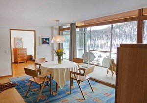 240 m² Apartment ∙ 4 bedrooms ∙ 8 guests