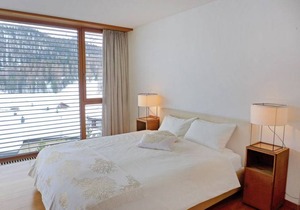 240 m² Apartment ∙ 4 bedrooms ∙ 8 guests