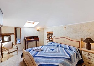 240 m² Villa ∙ 4 bedrooms ∙ 7 guests