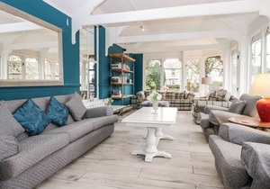 250 m² Cottage ∙ 11 bedrooms ∙ 22 guests