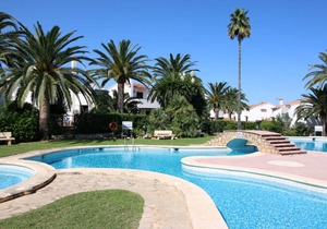 250 m² Villa ∙ 3 bedrooms ∙ 6 guests