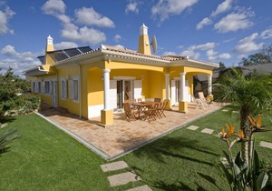 250 m² Villa ∙ 4 bedrooms ∙ 8 guests