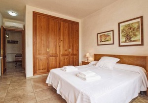 280 m² Apartment ∙ 5 bedrooms ∙ 10 guests