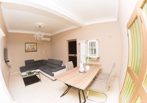2bed air-conditioned living room apartment