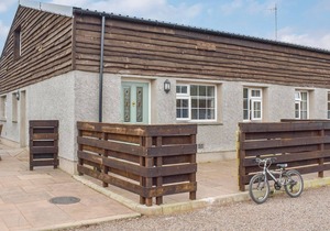 3 bedroom accommodation in Dalton-in-Furness