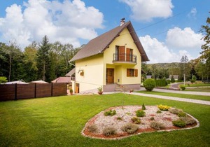 3 bedroom accommodation in Brestovac
