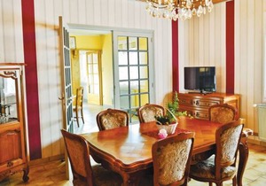 3 bedroom accommodation in Senlecques