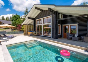 3 bedroom accommodation in Ravna Gora