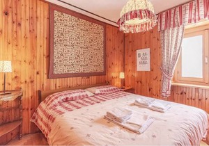 3 bedroom accommodation in Cogne AO