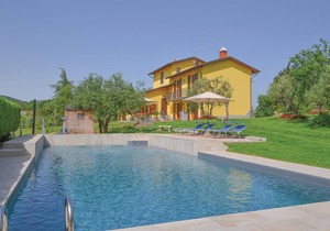 3 bedroom accommodation in Monterchi -AR-