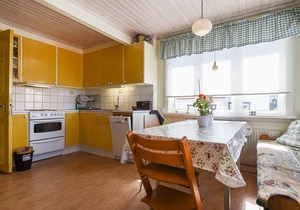 3 bedroom accommodation in Kyrkesund