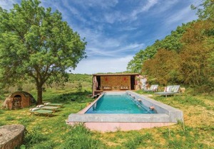 3 bedroom accommodation in Alia PA