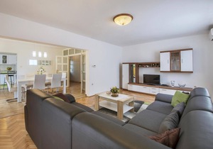 3 bedroom amazing home in Labin
