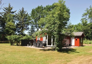 3 bedroom awesome home in Strandby