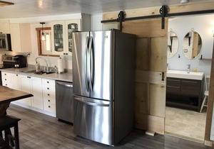 3 Bedroom Cottage Backs on to Sauble Beach