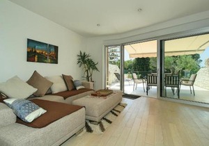 3 Bedroom Gorgeous Home In Svivan