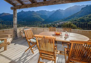 3 Bedroom Nice Home In Feliceto