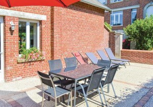 3 Bedroom Stunning Home In Roisel