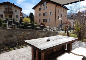 3-room apartment on the ground floor, about 90 m2.