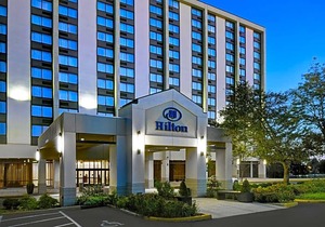 3-Star Hotel ∙ Hilton Hasbrouck Heights-Meadowlands