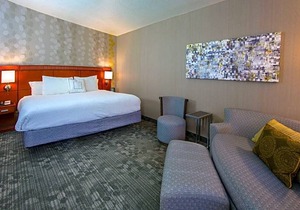 3-Star Hotel ∙ Courtyard by Marriott Portland Tigard