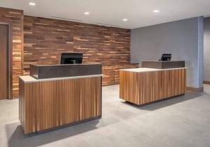 3-Star Hotel ∙ Courtyard by Marriott Pullman