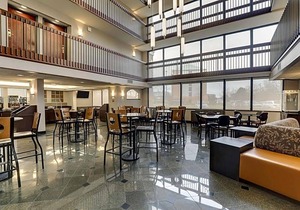 3-Star Hotel ∙ Drury Inn & Suites Columbus Dublin