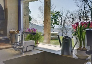300 m² House ∙ 3 bedrooms ∙ 8 guests