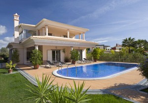 300 m² Villa ∙ 5 bedrooms ∙ 10 guests