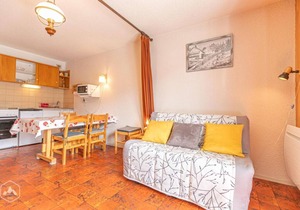 300m from ski slopes, Ground floor, balcony, tv, ski locker, 26m², Aussois
