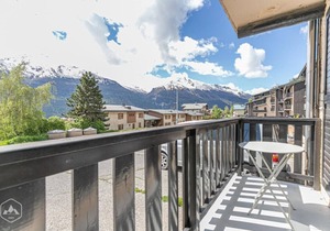 300m from ski slopes, Ground floor, balcony, tv, ski locker, 26m², Aussois