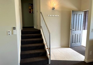 38 St James Avenue