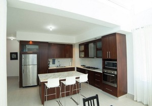 3BD villa with private pool in beachfront resort. Tennis/basket/waterpark/gym!