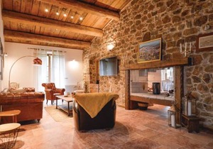 4 bedroom accommodation in Feliceto