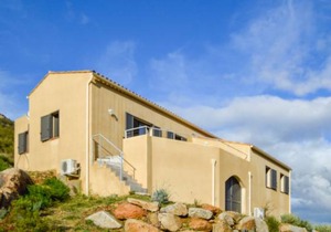 4 bedroom accommodation in Feliceto