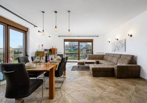 4 bedroom accommodation in Nova Vas