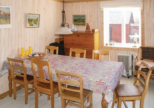 4 bedroom accommodation in Nordmarkshyttan