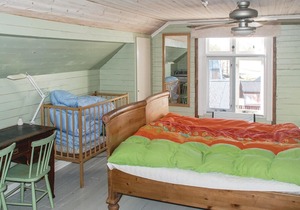 4 bedroom accommodation in Nordmarkshyttan