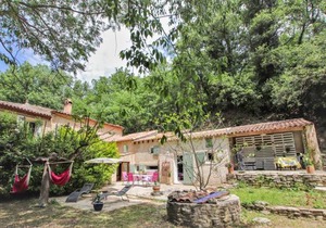 4 bedroom accommodation in GOULT