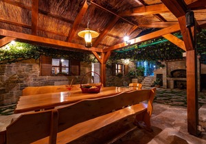 4 bedroom accommodation in Stankovci